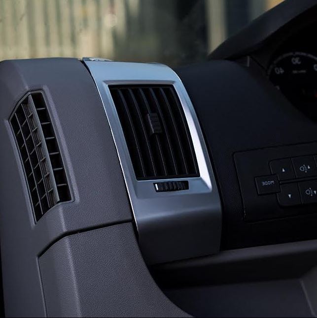 Per ventilazione dell'aria del cruscotto Peugeot Boxer (Argento) verniciata e pronta per essere montata su AUTO-SLEEPERS, BAILEY, HOBBY, HYMER, RAPIDO, SWIFT, AUTO-TRAIL.