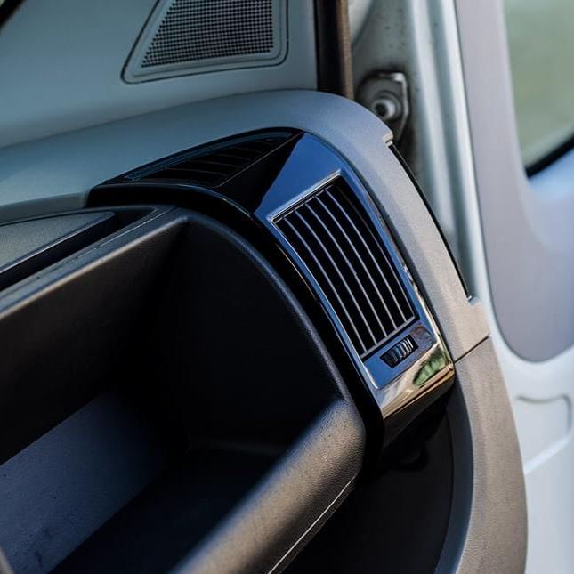 Voor Opel Movano Dashboardventilatie (zwart) Gelakt en klaar voor montage