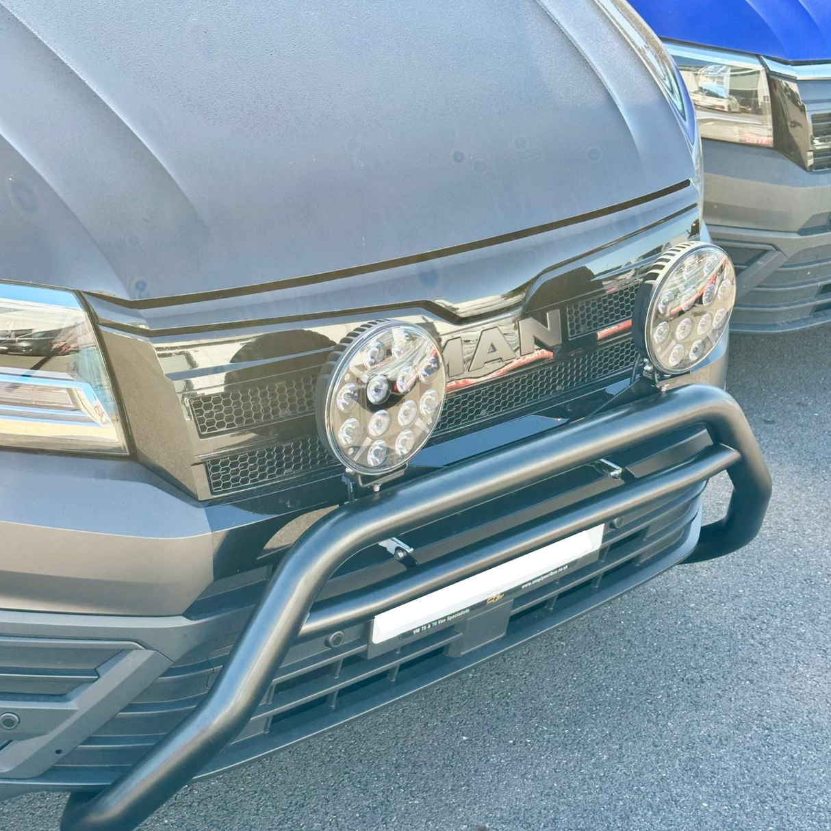 Voor MAN TGE frontrooster honingraatinzetstukken | Aangepaste Van Grille Upgrade – Van-X