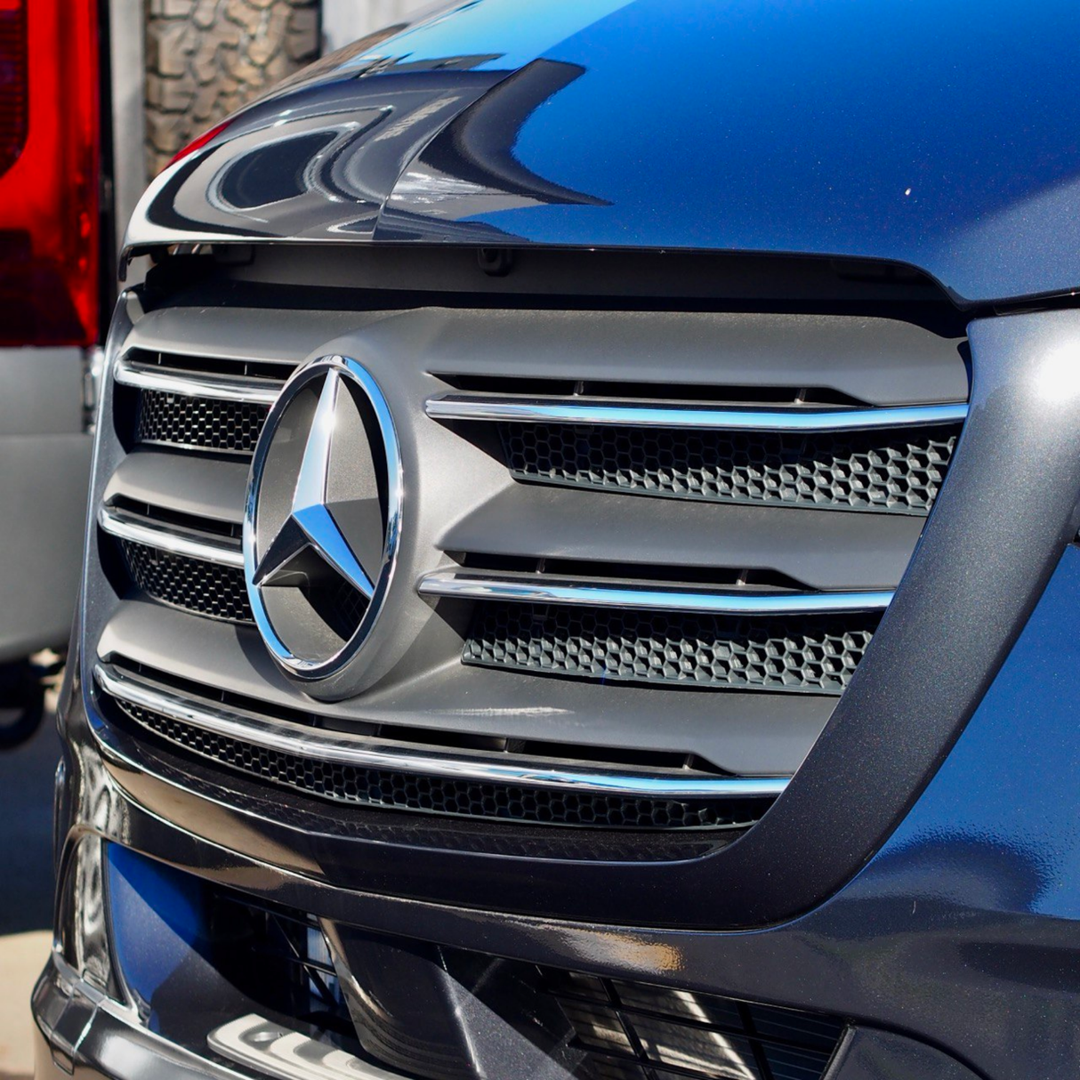 For Mercedes Sprinter 907 Honeycomb Upper Grille Mesh Set - 5 Piece Kit | Van-X