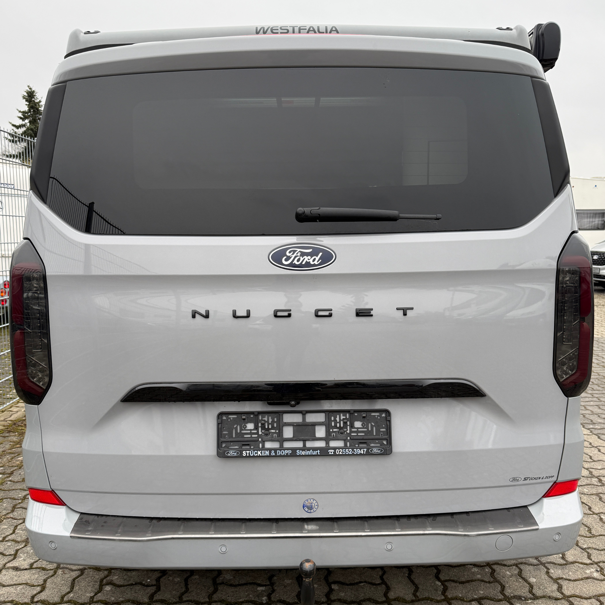 Per la nuova Van-X Custom 2024–2026 Luci posteriori Full LED – Aggiornamento delle lenti fumate