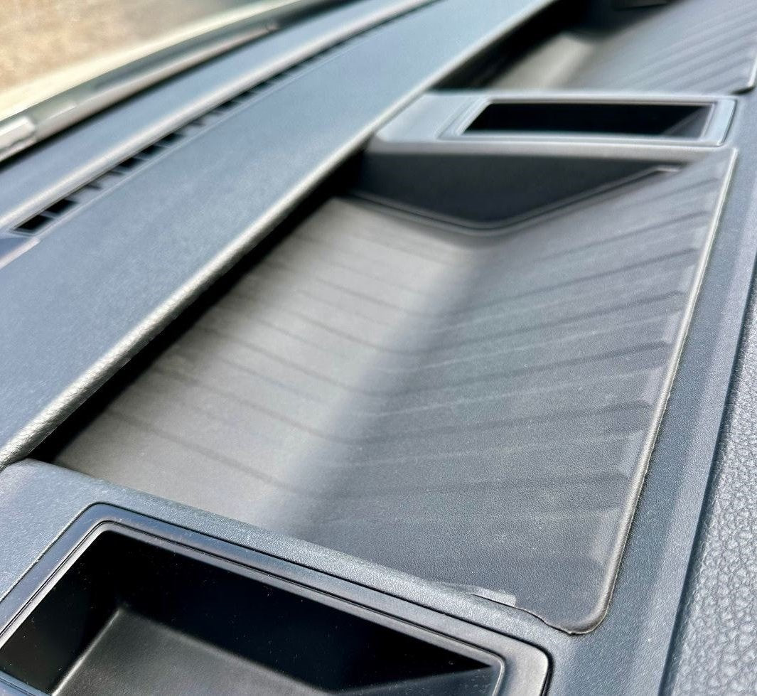 For MAN TGE / New Crafter Top Dashboard Rubber Inserts/Mats