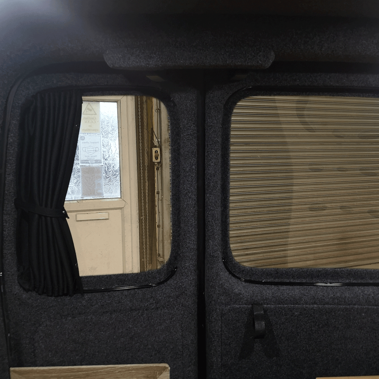 For VW Caddy Van Conversion Premium Curtains Van-X - Black/Black