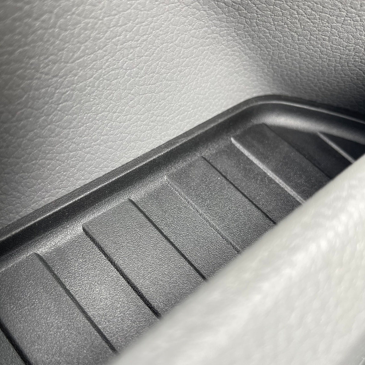 For VW T6.1 Transporter Rubber Door Liner Pocket Inserts - Black