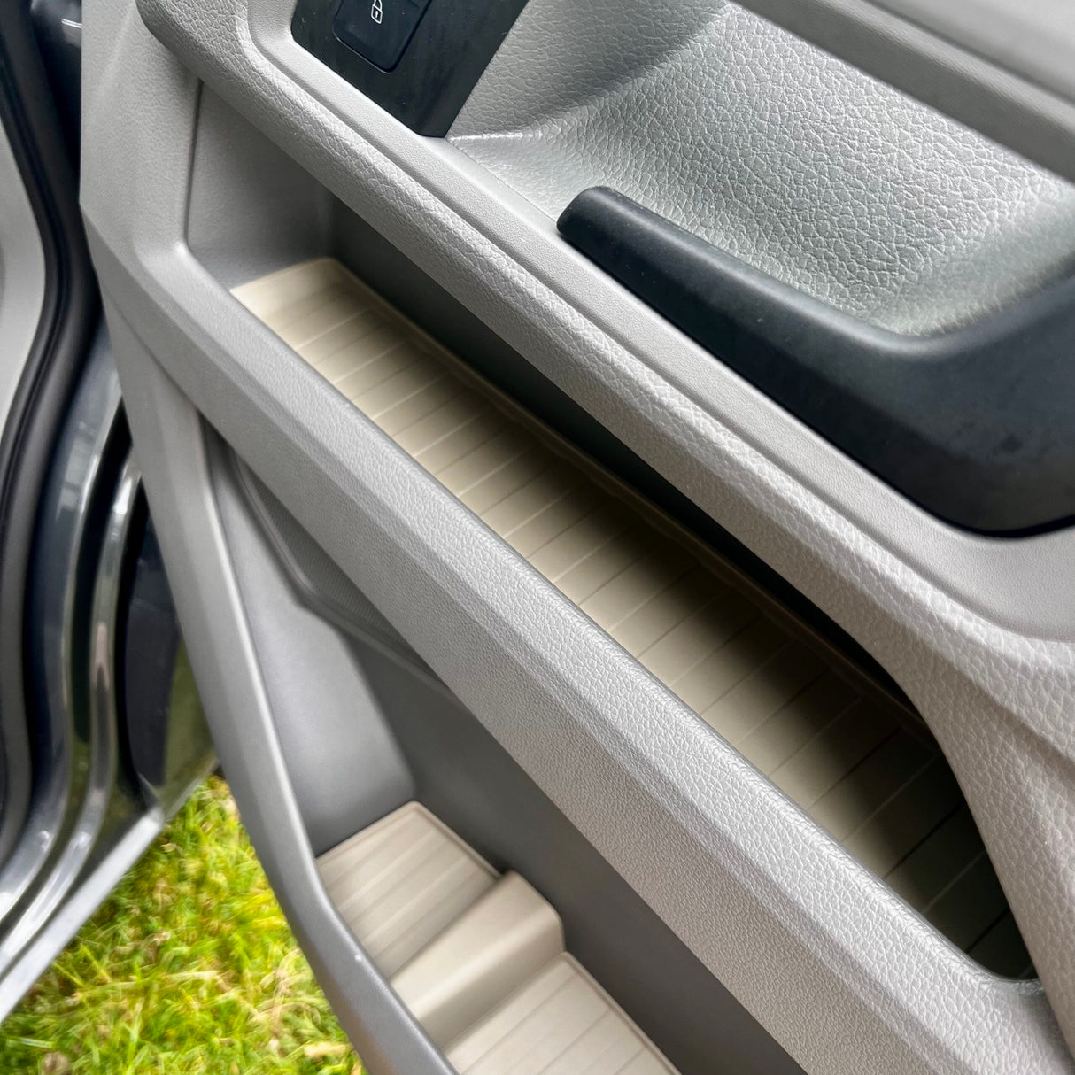 For VW Crafter New Shape Rubber Door Liner Pocket Inserts Grey