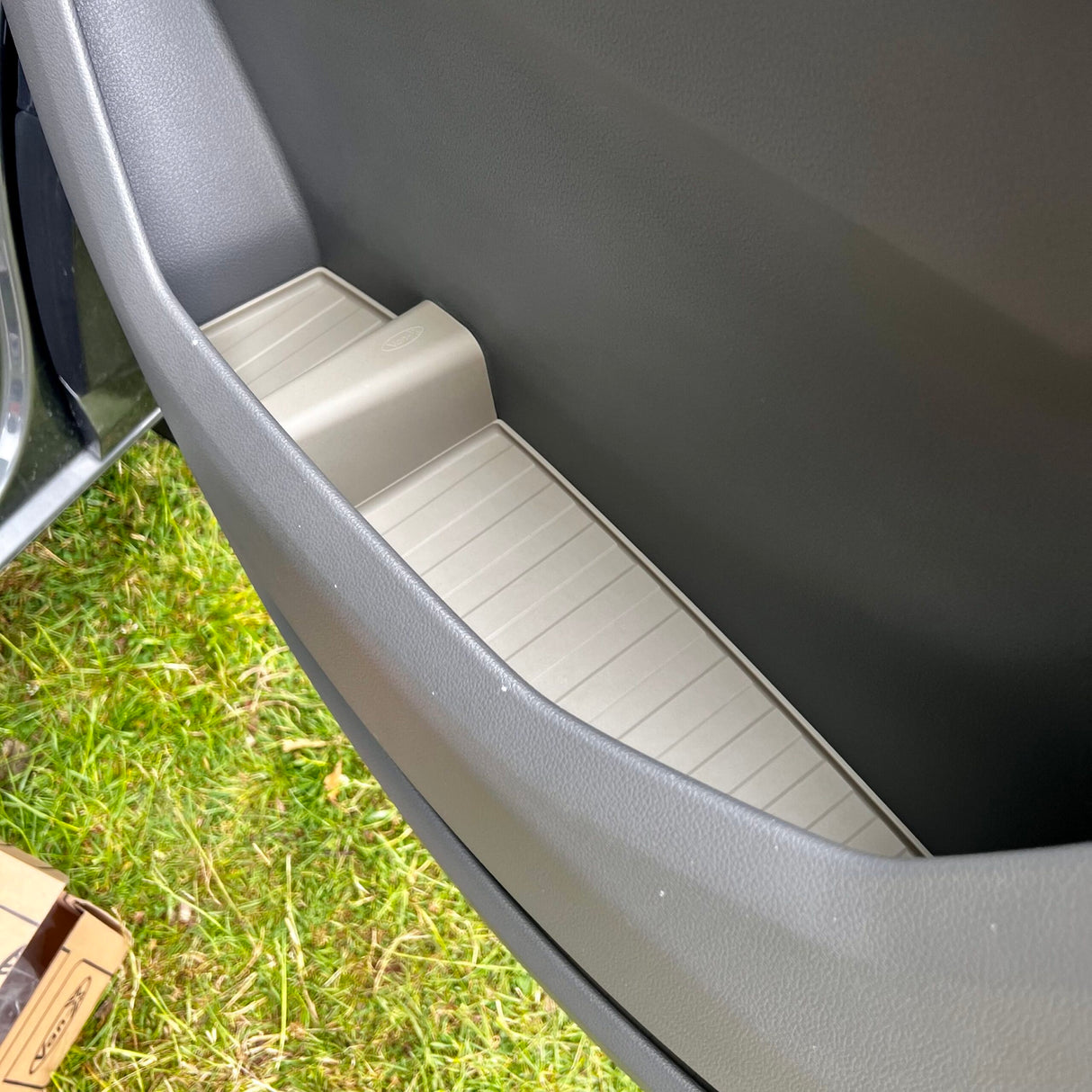 For VW Crafter New Shape Rubber Door Liner Pocket Inserts Grey
