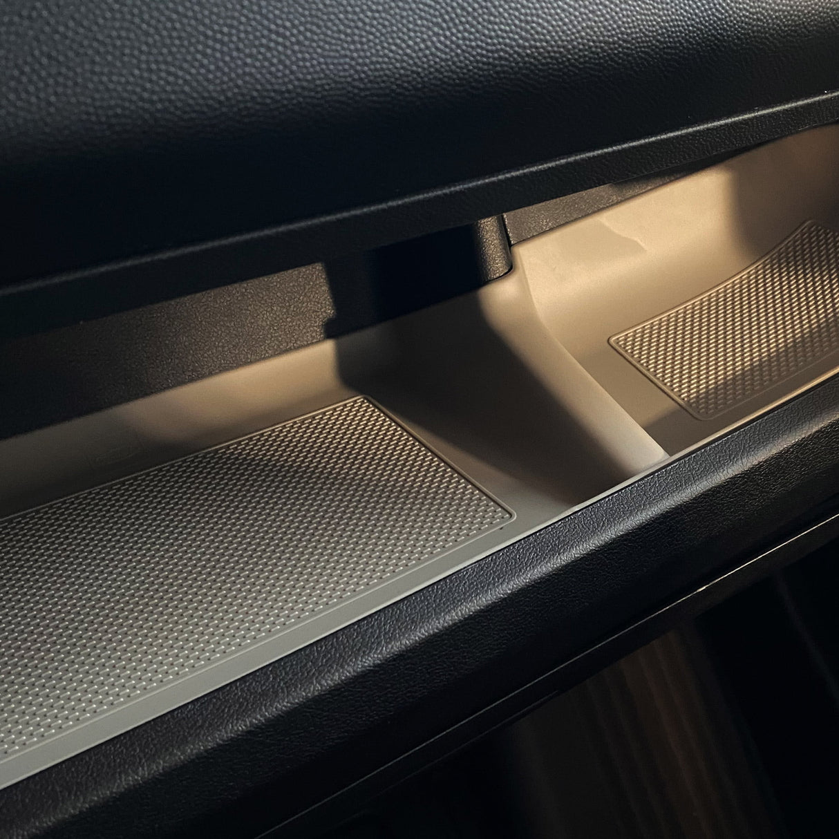 Voor Fiat Ducato rubberen inzetstukken/matten onder dashboard lichtgrijs LHD