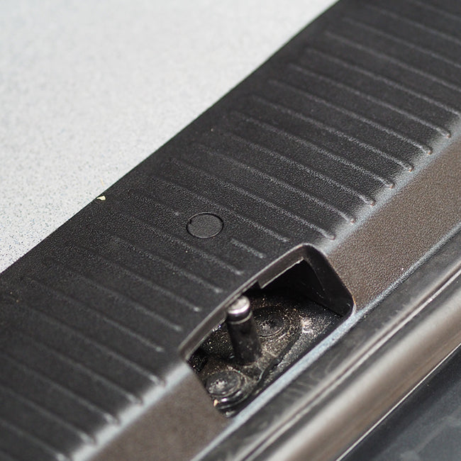 For VW T6.1 V2 Transporter Rear Threshold Cover Barndoor / Twin Door Plastic Full Length