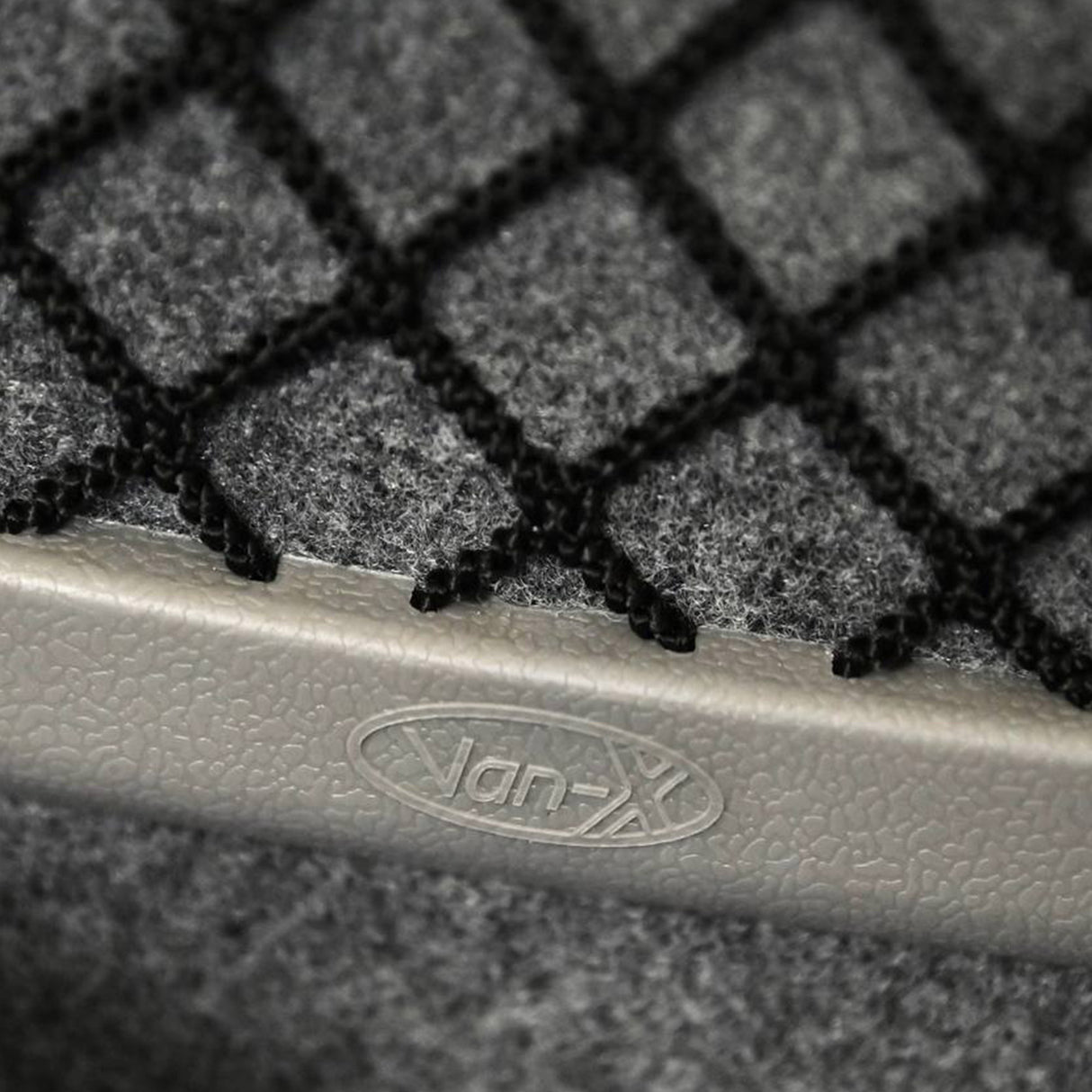 VW T5 / T5.1 Large Storage Net for Campervan Conversion – Interior Organizer Accessory