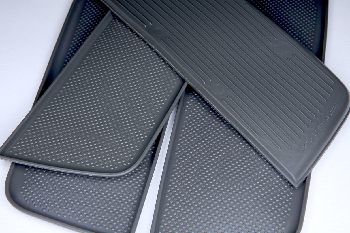 For VW T5, T5.1 NEW Door Pocket Inserts, Rubber, Door Liner Double Passenger (Dark Grey)