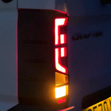 Voor MAN TGE achterlichtroosters - Glanzend zwarte bescherming (2018+)