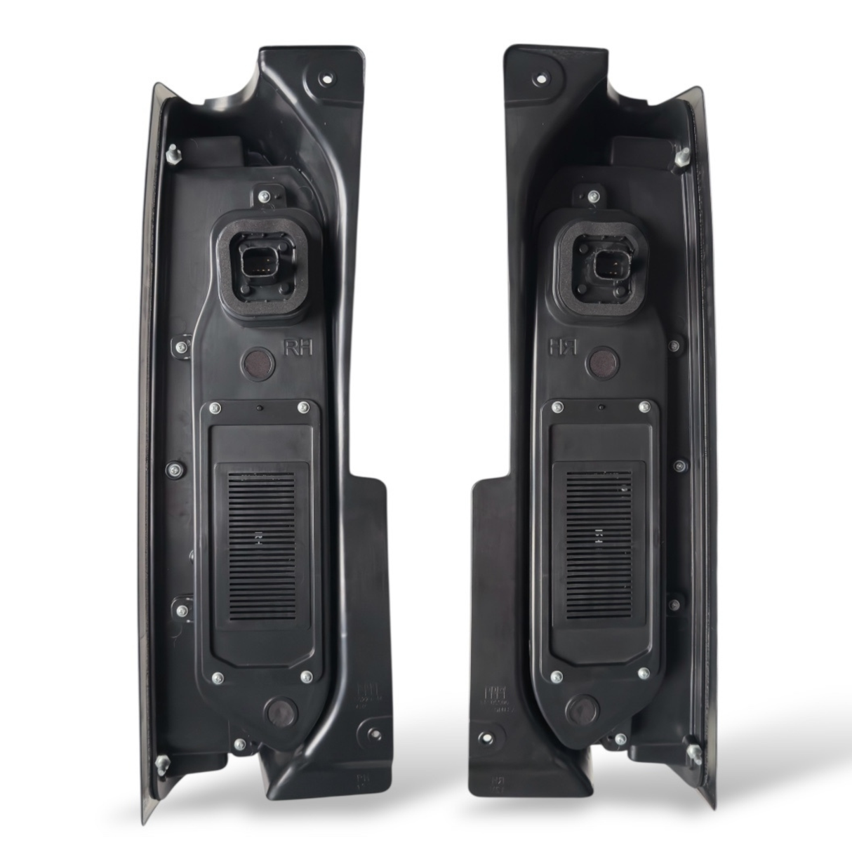 Per la nuova Van-X Custom 2024–2026 Luci posteriori Full LED – Aggiornamento delle lenti fumate