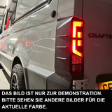 Rejillas de protección para luces traseras MAN TGE / Volkswagen Crafter Nueva Generación en negro brillante