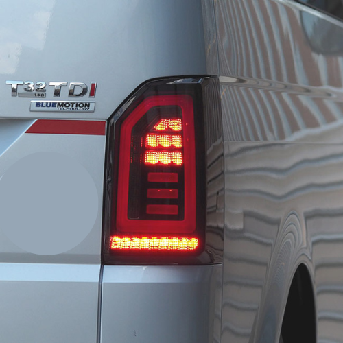Luces traseras LED dinámicas para portón trasero de VW T6