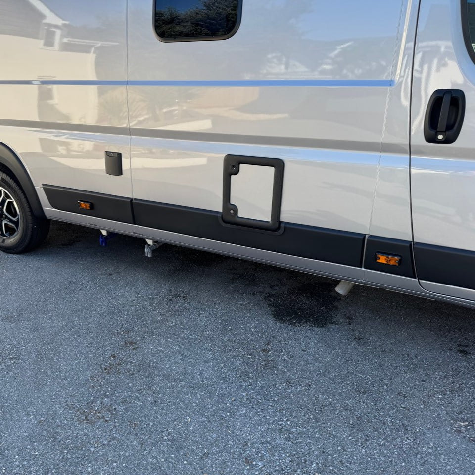 Citroen Relay Signal Mark Guard - Nero lucido