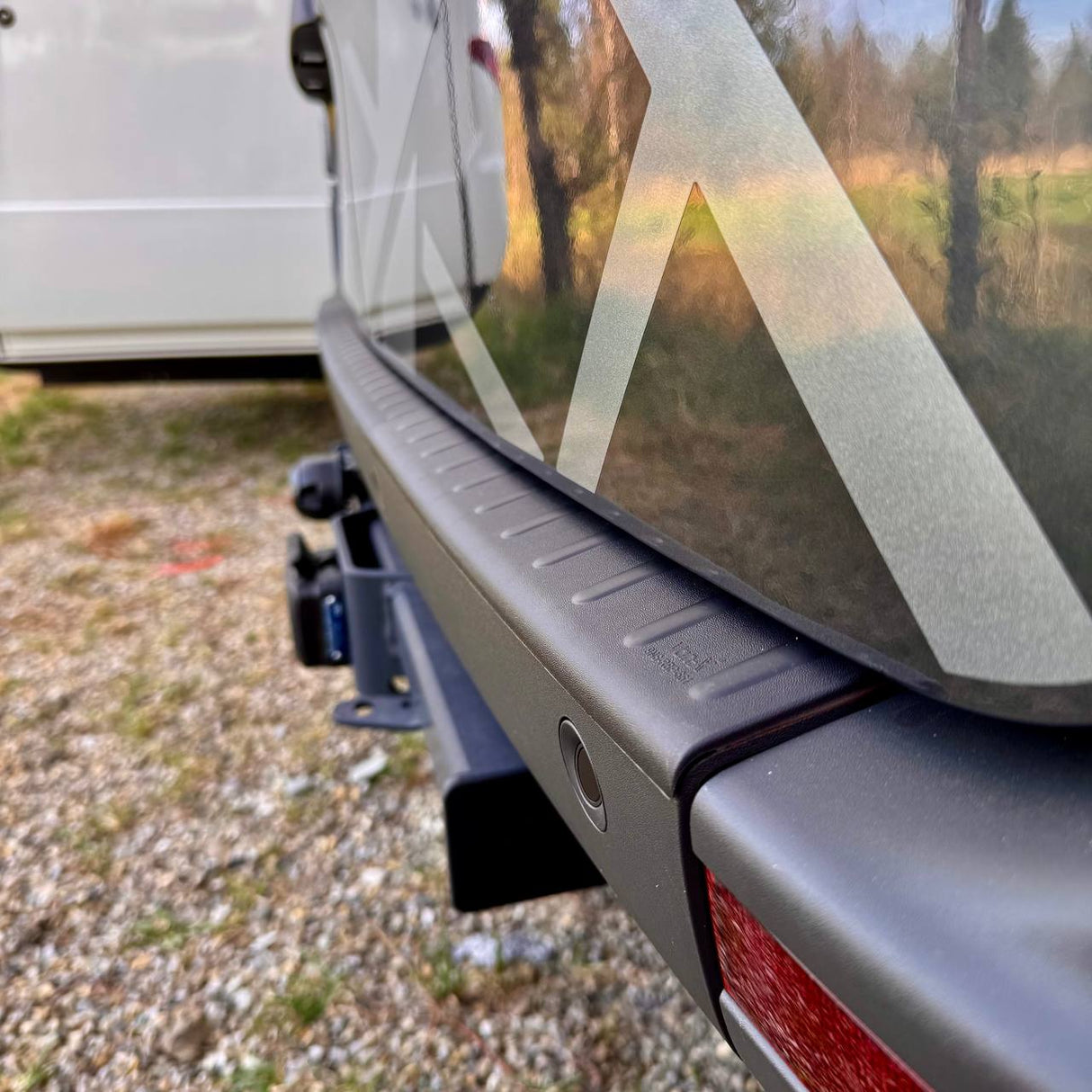 Pour Mercedes-Benz Sprinter 907 Protection de pare-chocs arrière | Pare-chocs pour fourgon robuste – Van-X