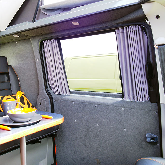 VW T4 Transporter Conversión de Furgoneta Cortinas Premium Van-X - Negro/Gris