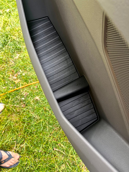 Inserti tascabili per rivestimento porta in gomma nuova forma VW Crafter neri