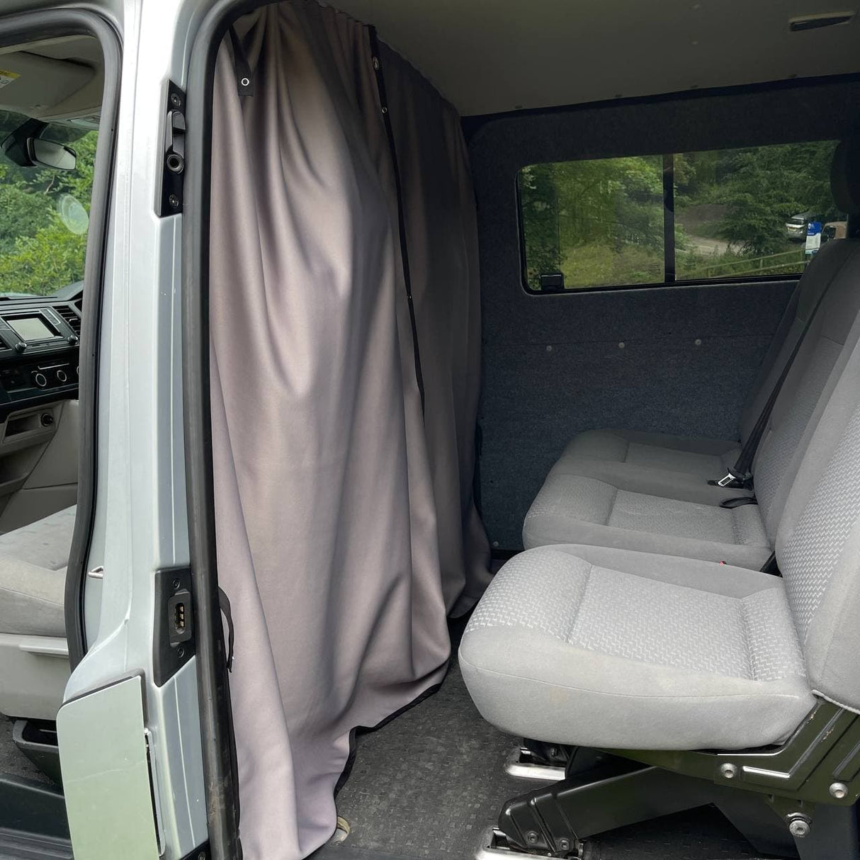 Voor Opel Vivaro Cabineverdeler Gordijnset