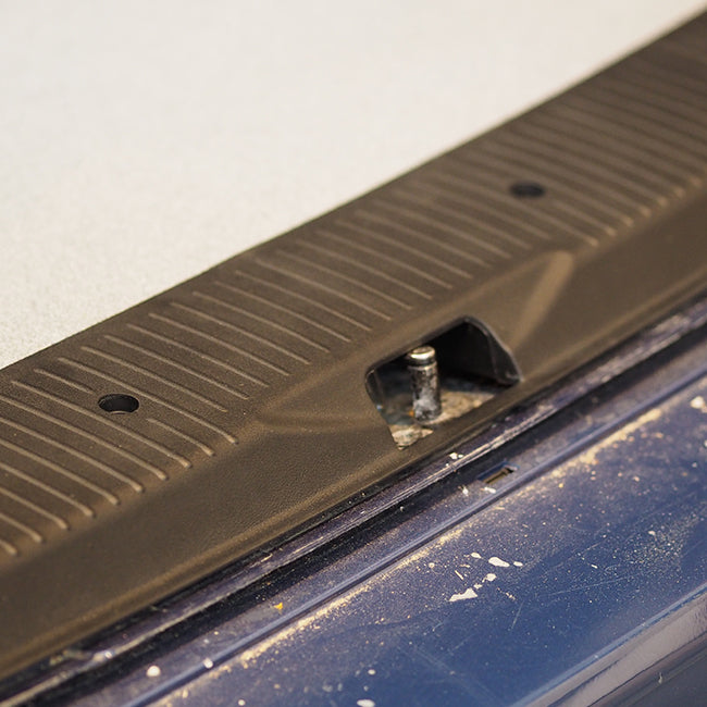 VW T5 , T5.1 Tailgate Rear Threshold Plastic Full Length