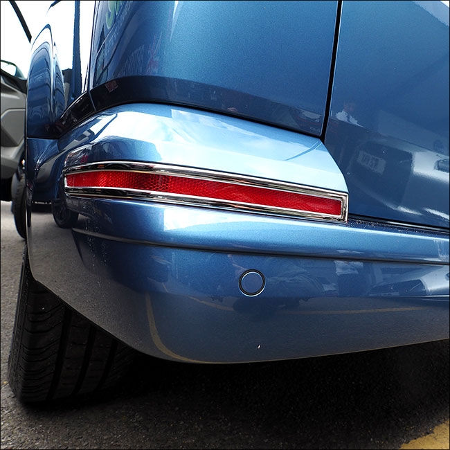 Tailgate Bumper Reflector Trims For VW T6 Transporter